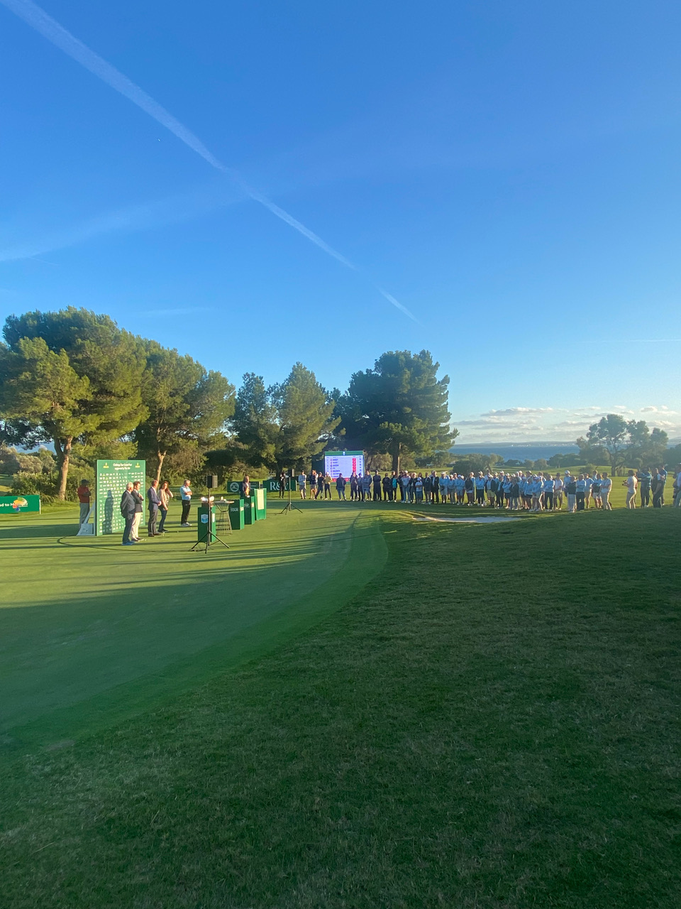 Perfect-Eagle-Golf-Both-2